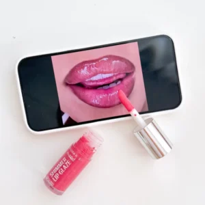 یپ گلاس گلدن رز مدل Mood Shimmer شماره 252 با رنگ هلویی براق و ذرات شاین ظریف